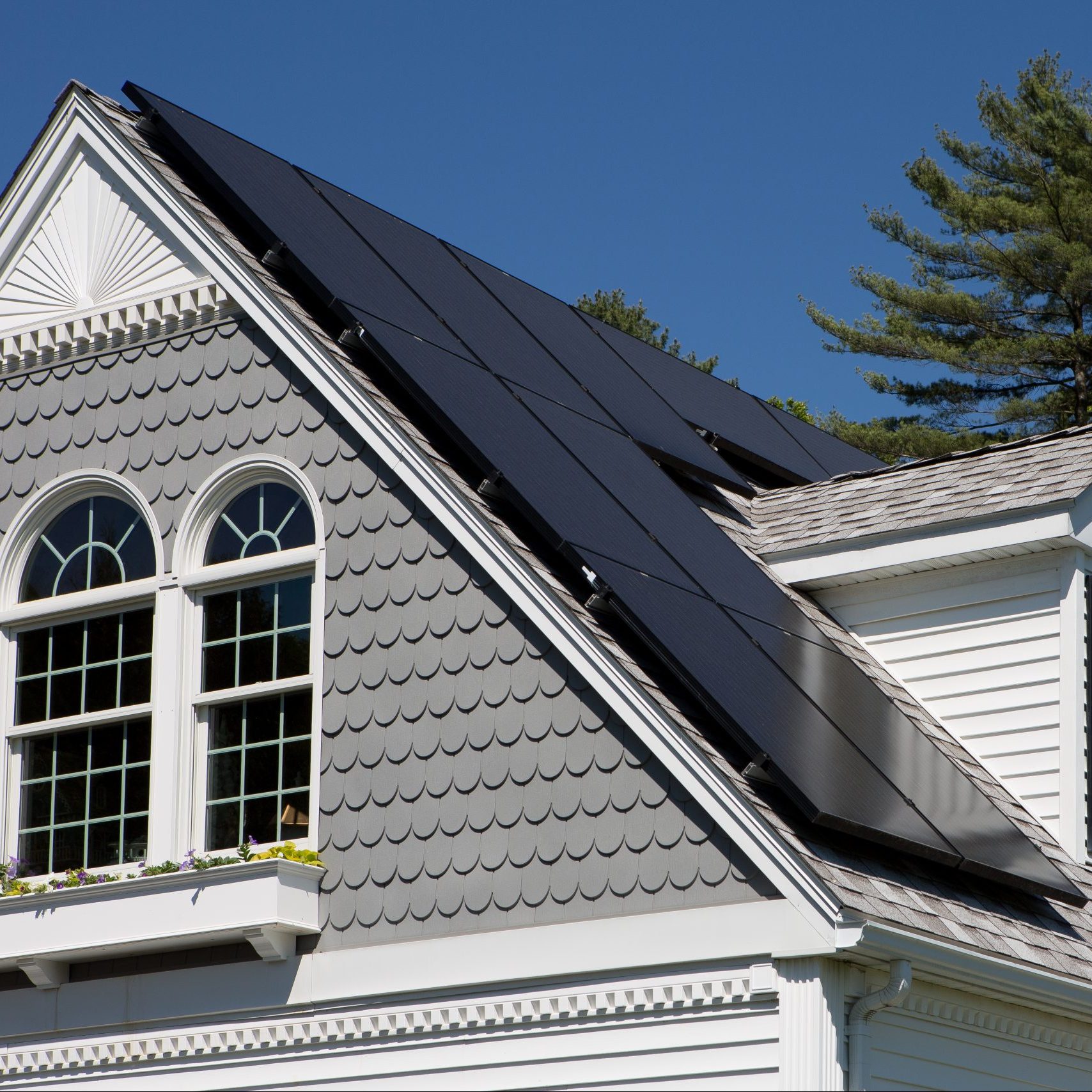 A beautiful home with an affordable solar power system